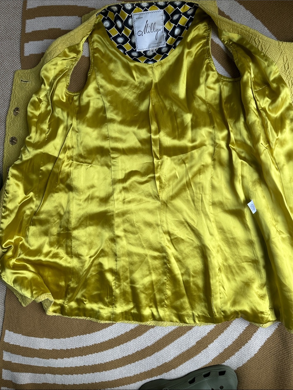 Milly Yellow Textured Sleeveless Dress with Belt - Picture 6 of 13